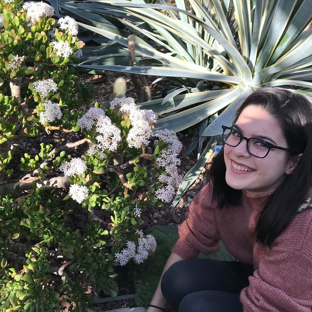 Meet your Posher, Julia